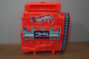 lot 213 image: Hot Wheels Cars Storage Case