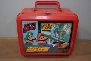 lot 222 image: Vintage Nintendo Super Mario BrosZelda Lunch Box