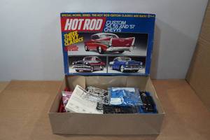 lot 234 image: Revell Hot Rod 125 Scale Custom 54, 55 and 57 Chevys Model Kit