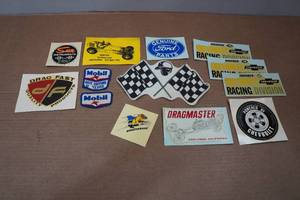 lot 271 image: Assorted Vintage Collectibles - Stickers, Patches