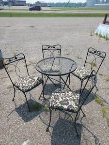 lot 35 image: Beautiful Metal Table and 4 Chairs with Black Leaf Pattern in Good Solid Condition