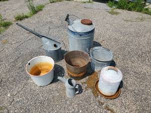 lot 39 image: Vintage Metal Tubs, Watering Can, Chicken Waterer and More
