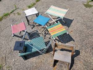 lot 43 image: Cool Vintage Camp Chairs Vintage Bench, Childrens ChairStep stool and more