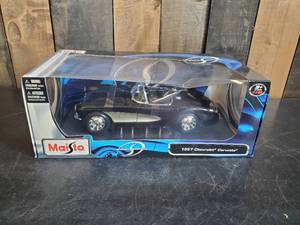 lot 47 image: 1957 Chevrolet Corvette Still in Box