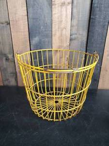 lot 85 image: Vintage Yellow Egg Basket