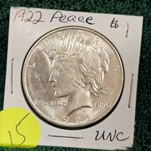 lot 15 image: 1922 Peace Dollar Uncirculated