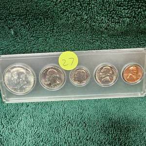 lot 27 image: 1965 40% Mint Set