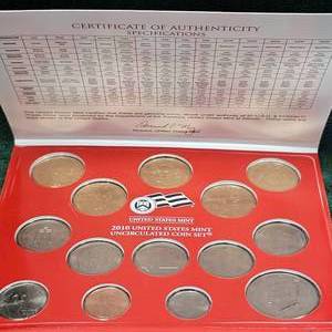 lot 54 image: 2010 P & D US Mint Set