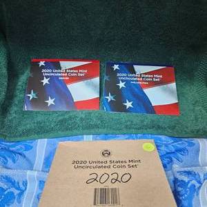 lot 91 image: 2020 P & D US Mint Set UNC