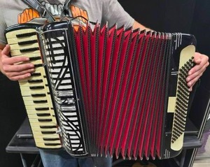 Titan 41/120 Accordion, Black with Mother of Pearl keys and AMP modification