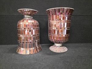 lot 221 image: Kohls stained glass pillar candle holders