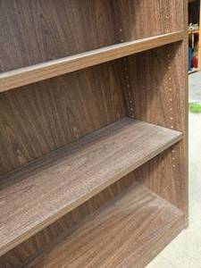 lot 227 image: Wooden shelving unit  small bookcase