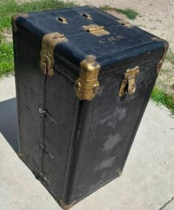 Vintage C.N.S Steamer Trunk