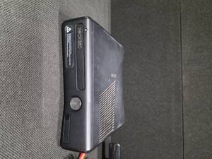 lot 261 image: XBOX360