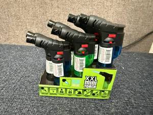 lot 51 image: 6 Pack of XXL Mini Torches