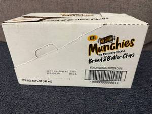 lot 130 image: 12 Bags of Mt. Olive Muchies - Bread and Butter Chips