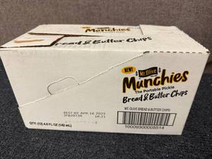 lot 131 image: 12 Bags of Mt. Olive Muchies - Bread and Butter Chips