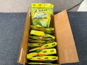 lot 129 image: 12 Bags of Mt. Olive Muchies - Bread and Butter Chips