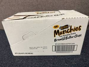lot 128 image: 12 Bags of Mt. Olive Muchies - Bread and Butter Chips