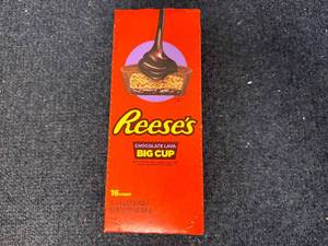 lot 150 image: 16ct ack of Reese Chocolate Lave Big Cups