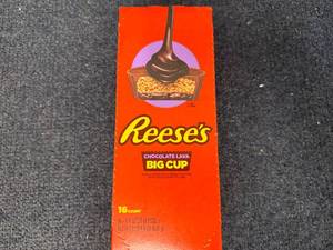 lot 153 image: 16ct ack of Reese Chocolate Lave Big Cups