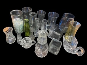 lot 126 image: Collection of Assorted Glass Vases and Decorative Containers