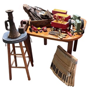 lot 195 image: Vintage Toy Collection with Hand Tools, Cast Iron Jack, and Piano Keys Lot