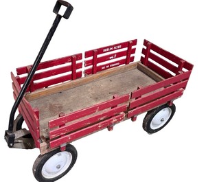 lot 196 image: Berlin Flyer No Tip Steering Wooden Pull Wagon