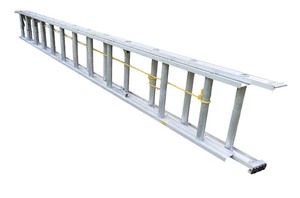 lot 200 image: Keller 3224 24 ft Aluminum Extension Ladder Type III 200 lb Capacity