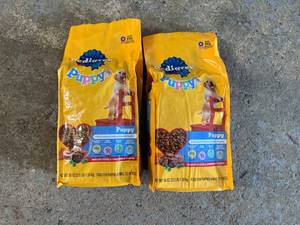 lot 321 image: 4x 3.5lb Bags Pedigree Puppy Food