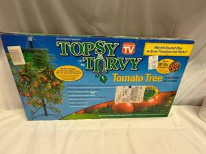 lot 1 image: Topsy Turvy Tomato Tree