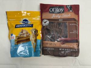 lot 17 image: Dentastix & Ol Roy Jerky Sticks