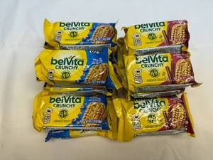 lot 59 image: 16x Belvia Breakfast Bars-Blueberry & CinnamonBown Sugar