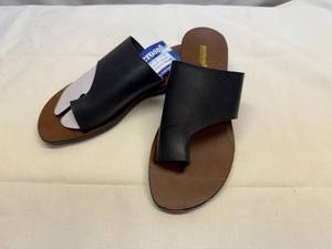 lot 75 image: Aerosoft Sandal Size 9