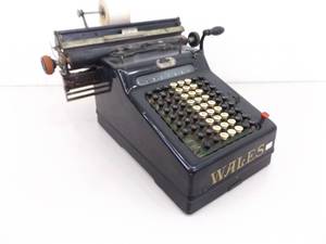lot 3 image: Antique Wales Adding Machine