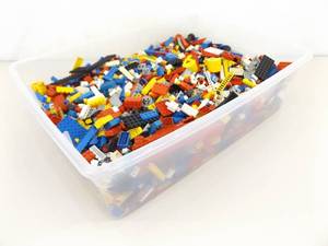 lot 26 image: Large Tote Full of Misc Loose Vintage Legos