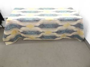 lot 40 image: LARGE THICK Hand Woven Wool RugBlanket