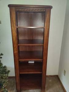 lot 35 image: Tall Bookshelf Note Coon Rapids Pick Up Location