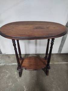 lot 94 image: Antique Side Table