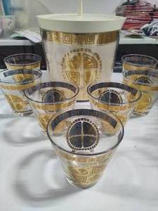 lot 109 image: Vintage Culver Coronet Low Ball Glasses & Ice Bucket