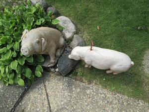 lot 190 image: Cement sitting pig garden statue pl...