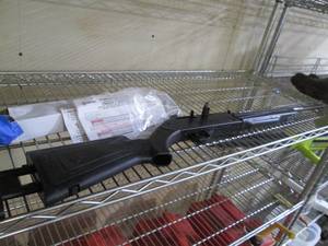 lot 236 image: Crossman .177 caliber pelletBB Gun...