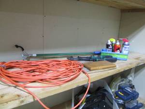 lot 252 image: Masterforce bolt cutter, personal a...