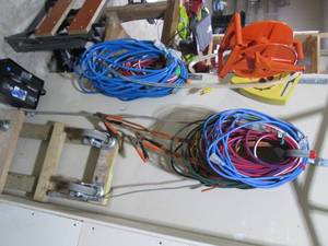 lot 270 image: Lot of assorted indoor and outdoor ...