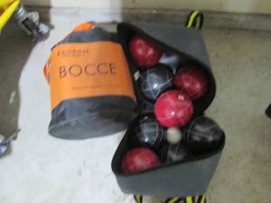lot 277 image: 2 Bocce ball stts...