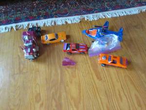 lot 42 image: Kenner Parker and other CPG Semi tr...
