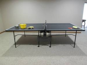 lot 51 image: Fold-up Full sized Ping-Pong pong b...