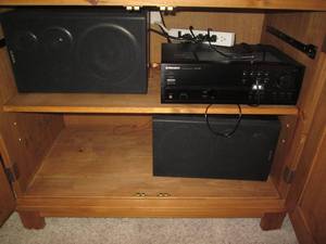 lot 54 image: Pioneer SX-255R Stereo Receiver wit...