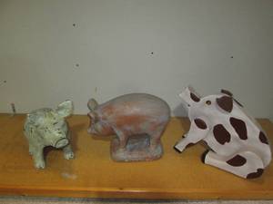 lot 82 image: Wood and Cement Decorative pig stat...