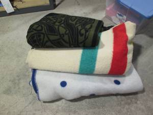 lot 135 image: 3 misc heavy blankets...